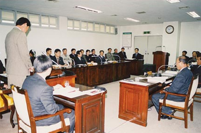 행정사무감사특별위원회 활동 모습