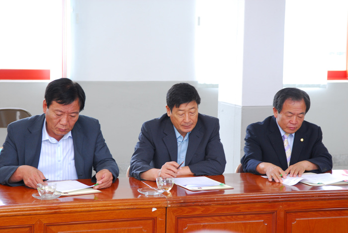 제142회 임시회 현장방문(덕곡면사무소)