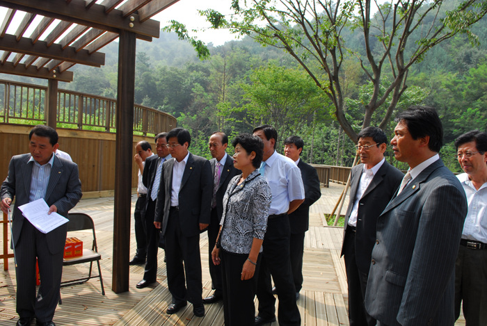 제142회 임시회 현장방문(낙동강유역 산림녹화 기념숲 현장)