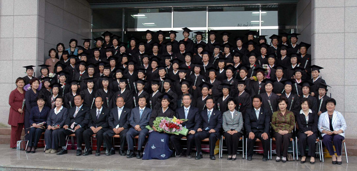 여성대학 수료식