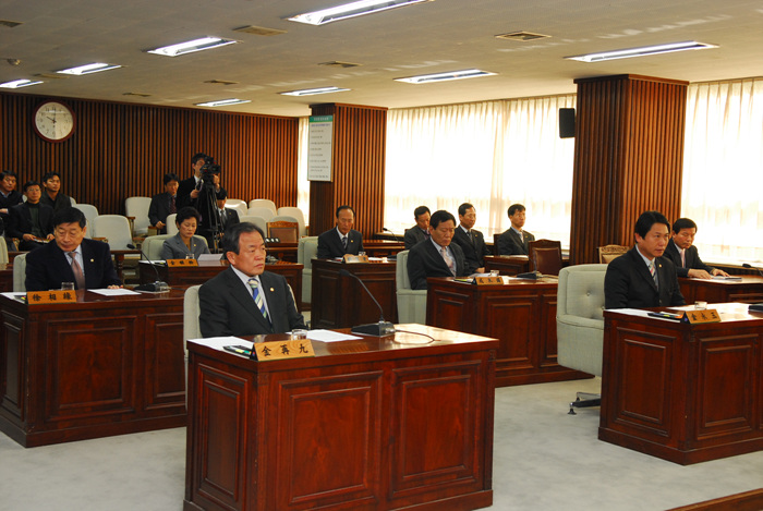 제147회 고령군의회 임시회 개회