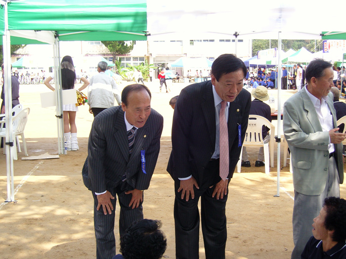 제19회 덕곡면민 체육대회 및 노래자랑 참석