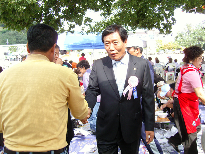 제5회 고령읍민 행복한마당 체육대회 참석