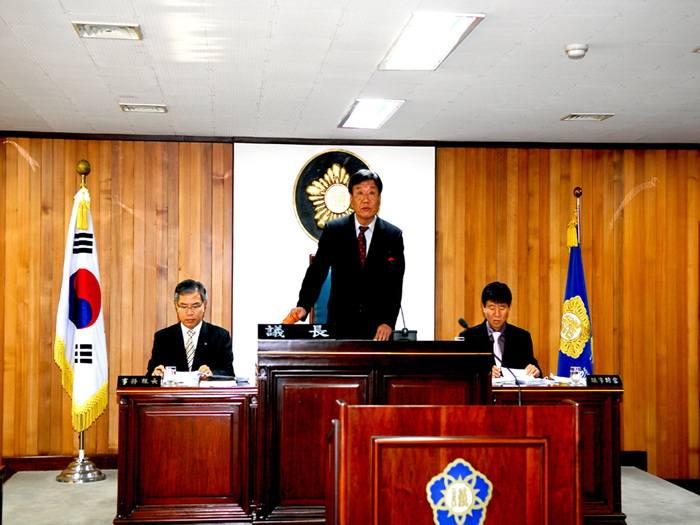 제163회 고령군의회 임시회 개회