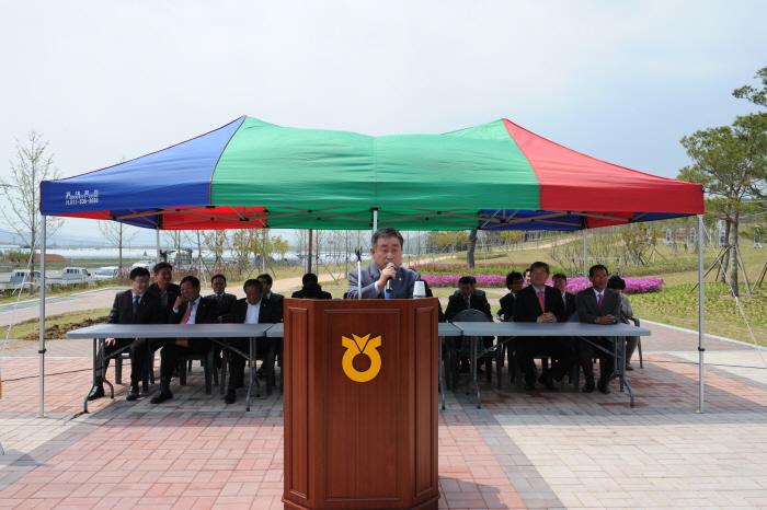 참외공선출하회 단합대회 참가     
